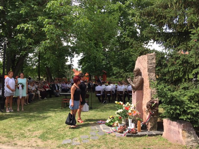 Szilágyi Péter igazgató-karnagyra emlékeztünk 31